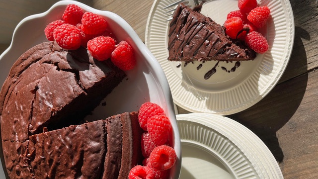 Chocolate Cake 